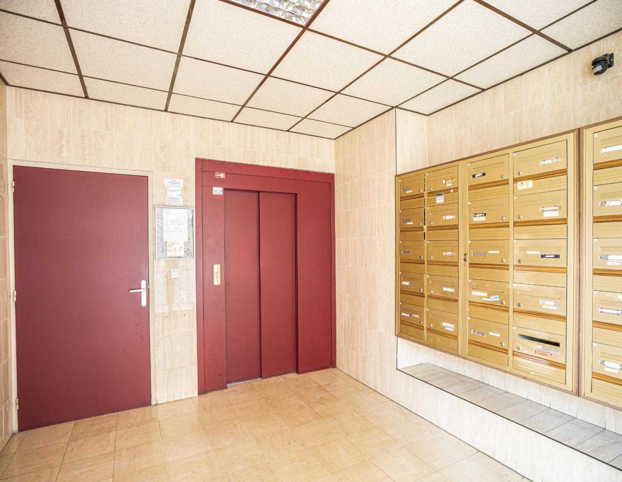 Zadig - Proche Hypercentre - 4 Pers. Apartment Troyes Exterior photo